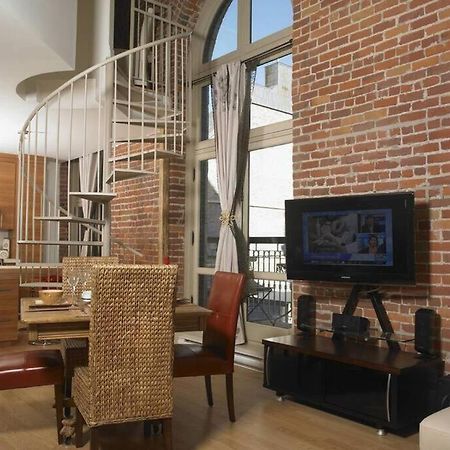 Loft Au Coeur Du Vieux-Quebec Apartamento Exterior foto